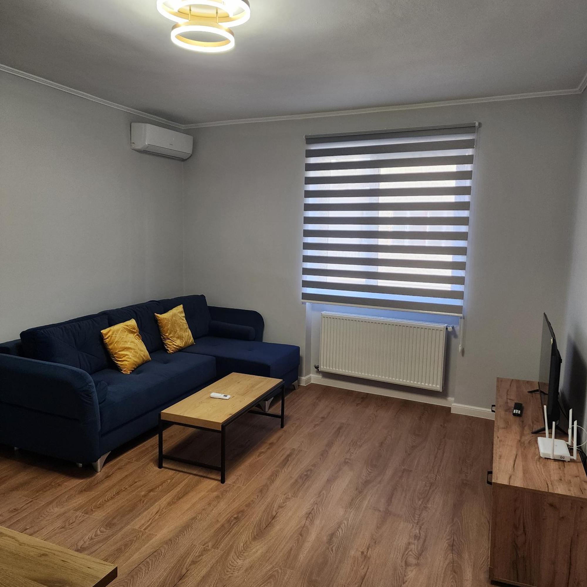 Center -p Apartment *
